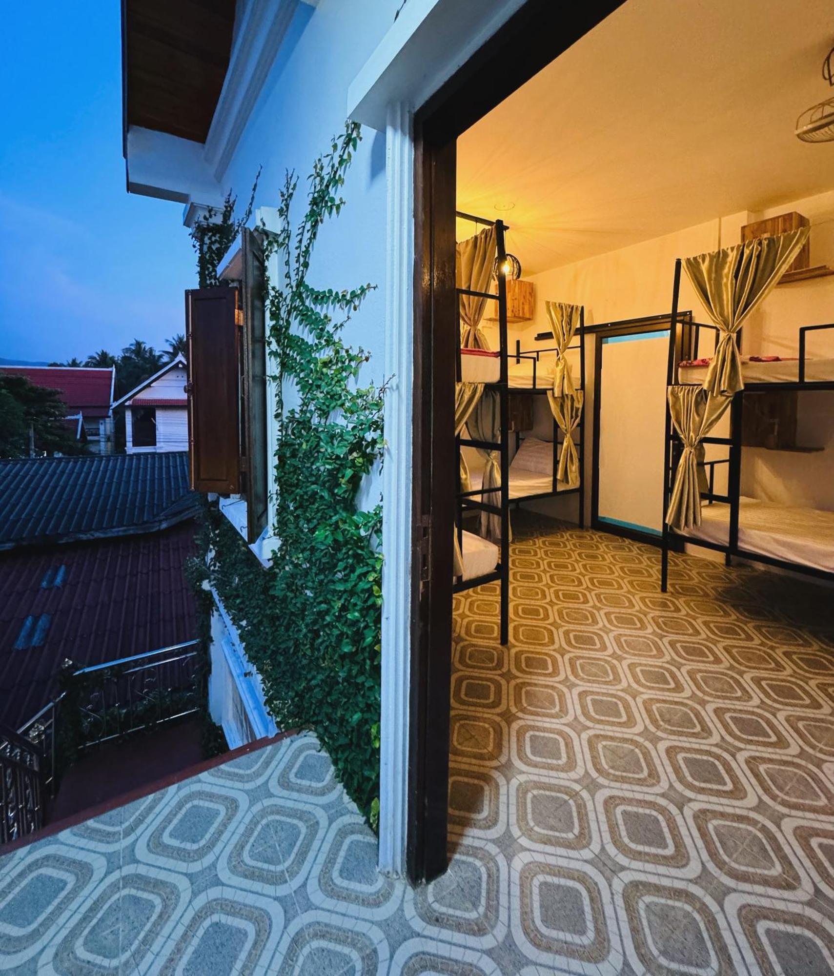 Sabai Sabai Luang Prabang Hostel Exteriör bild